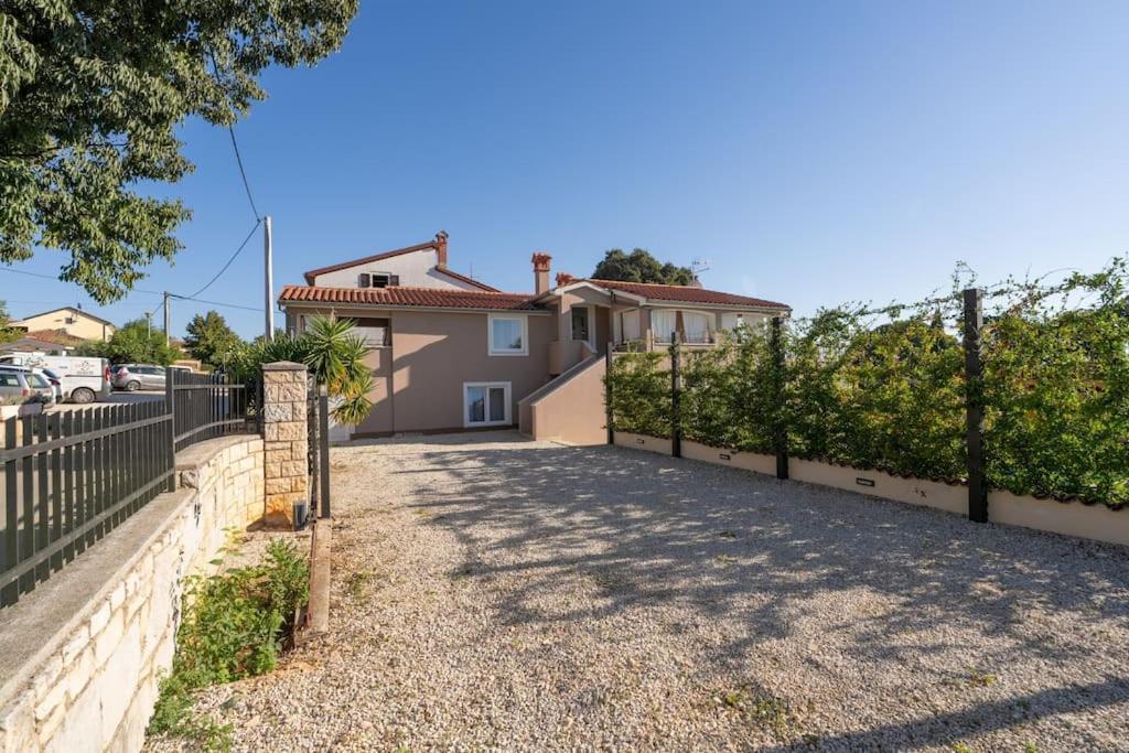 Villa Corinna Kukci Exteriér fotografie