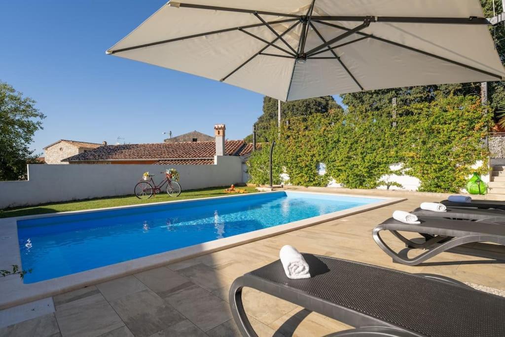 Villa Corinna Kukci Exteriér fotografie