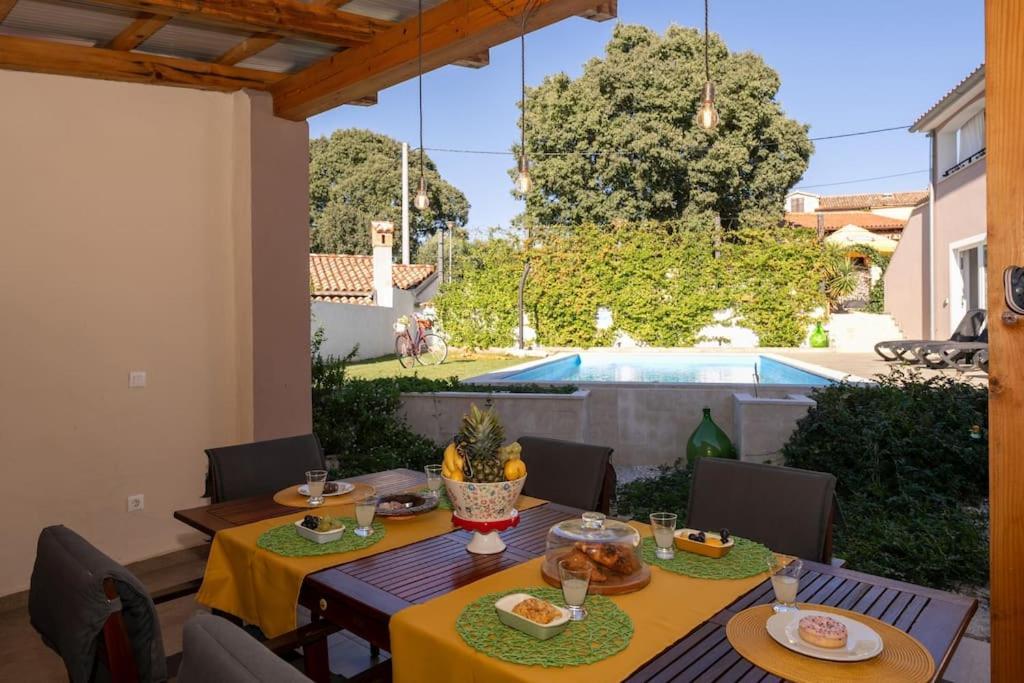 Villa Corinna Kukci Exteriér fotografie