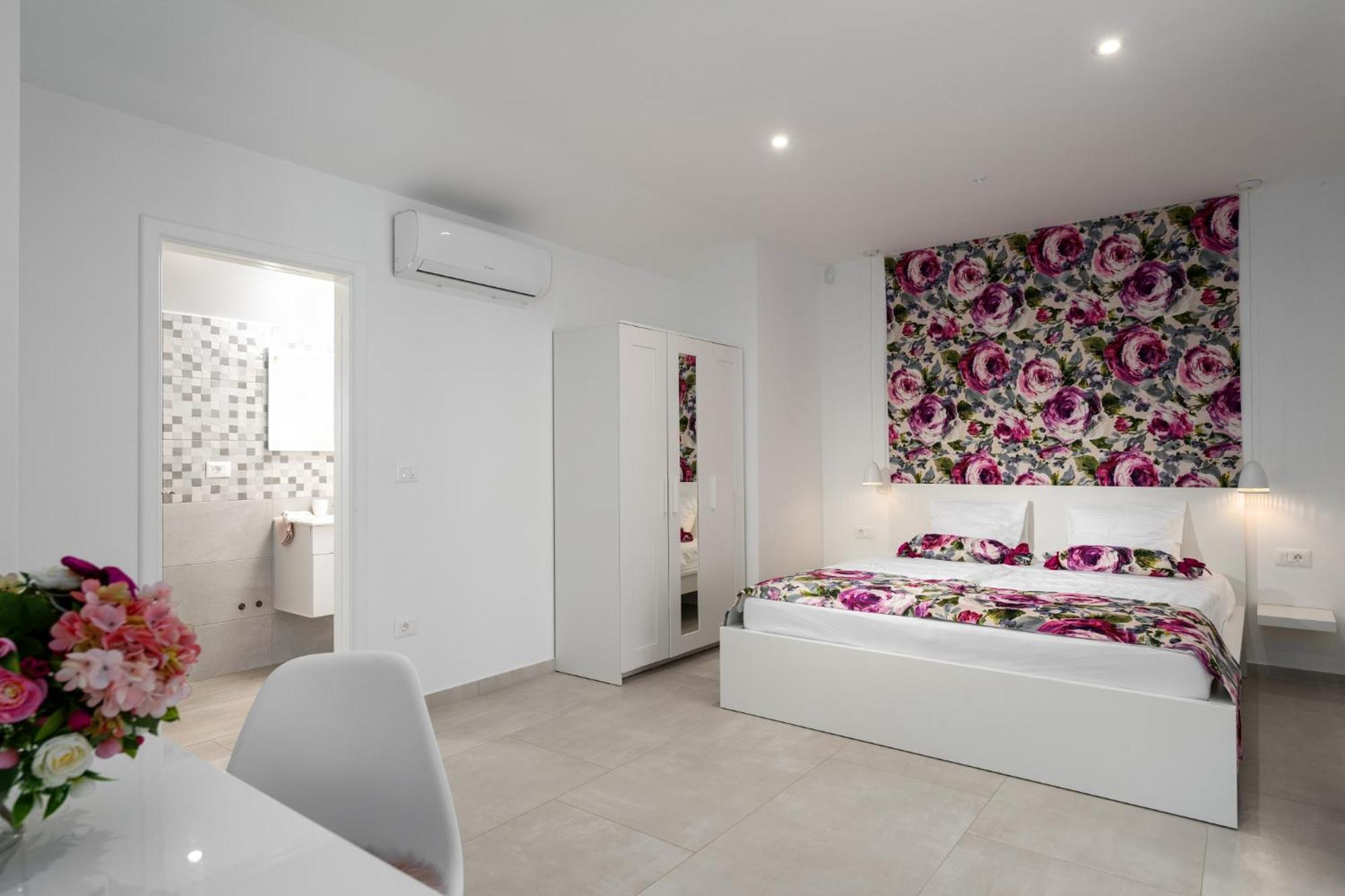 Villa Corinna Kukci Exteriér fotografie